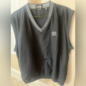 Mens black golf vest water resistant and repellent